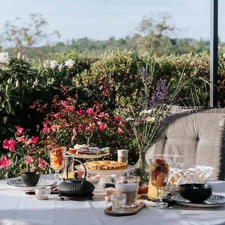 Casa Joop Dolce Far Niente Oda ve Kahvaltı 3*